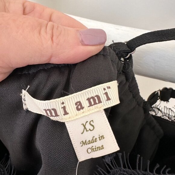 Francesca's Miami Black Lace Shorts Romper Sz XS - Picture 8 of 13